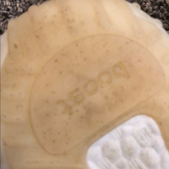 Feezys Size 10 - Picture 2 of 4